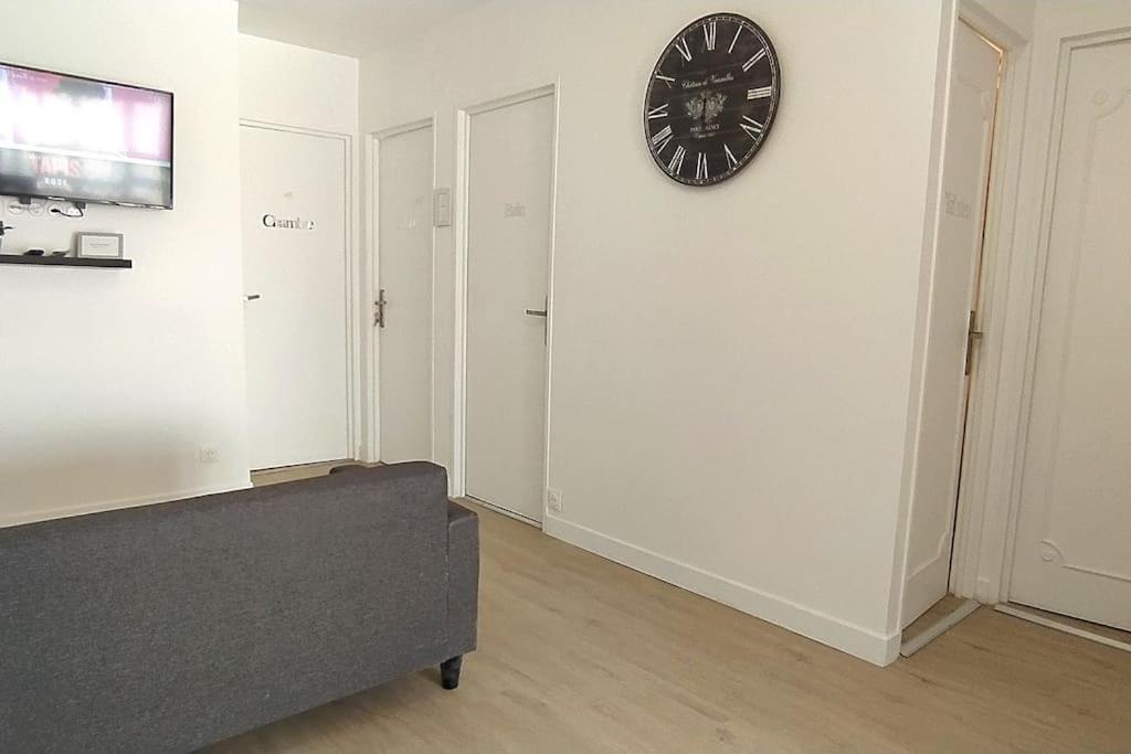 Апартаменты Parisian Cosy Flat With Balcony Аржантей Экстерьер фото