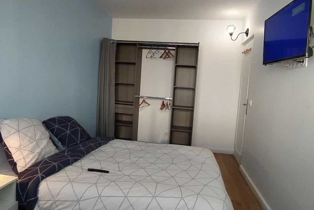 Апартаменты Parisian Cosy Flat With Balcony Аржантей Экстерьер фото