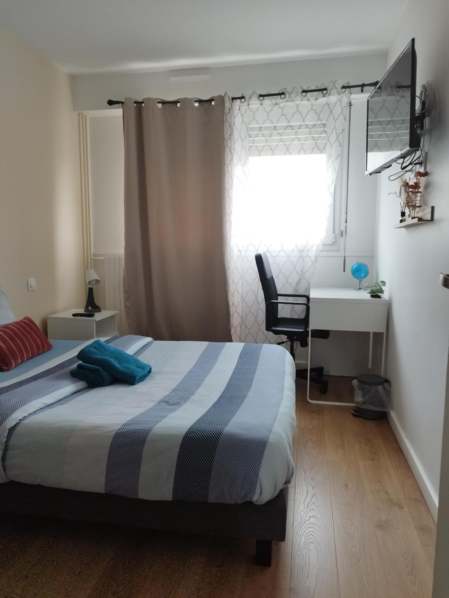 Апартаменты Parisian Cosy Flat With Balcony Аржантей Экстерьер фото